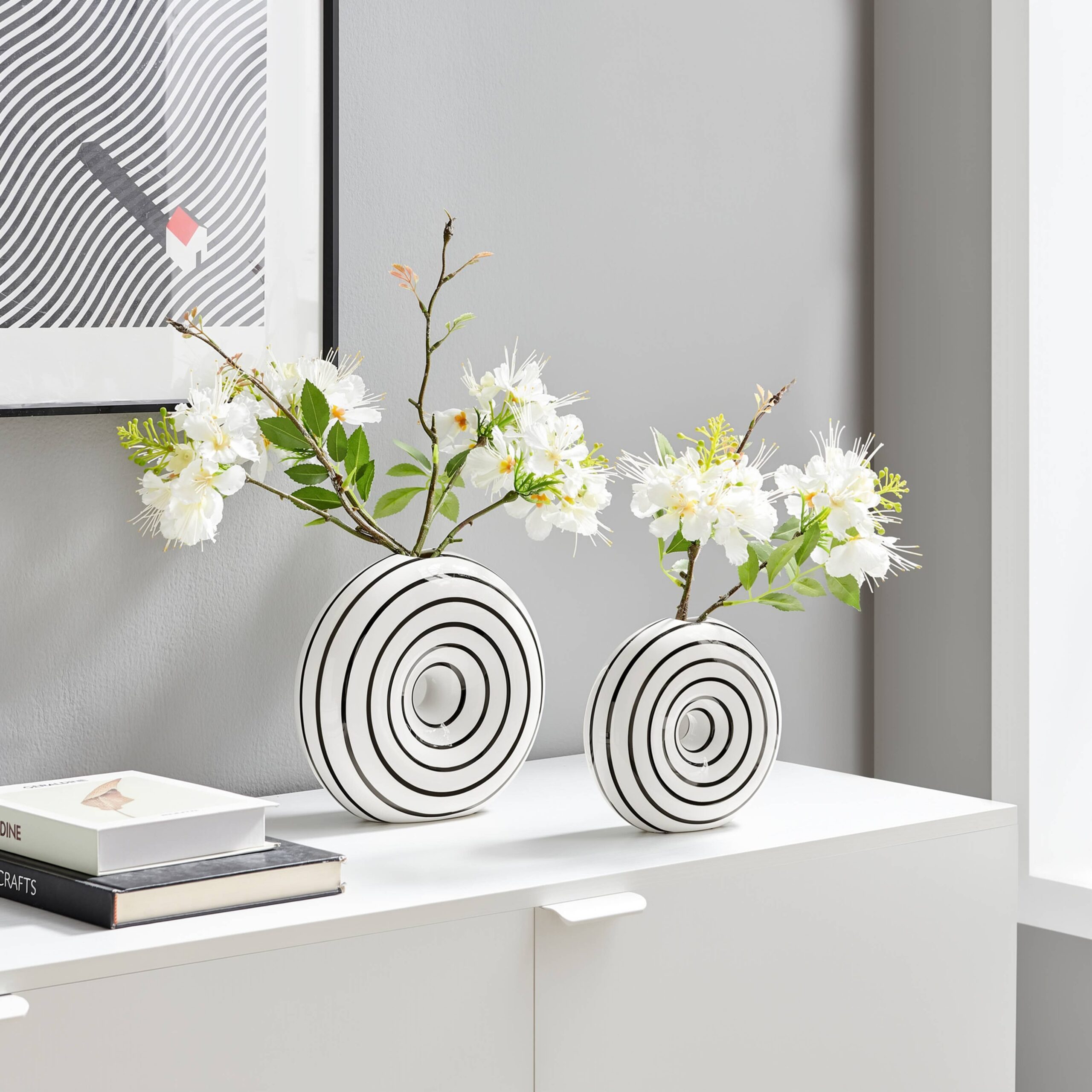 Glossy Ceramic Black White Striped Round Donut Vase Set